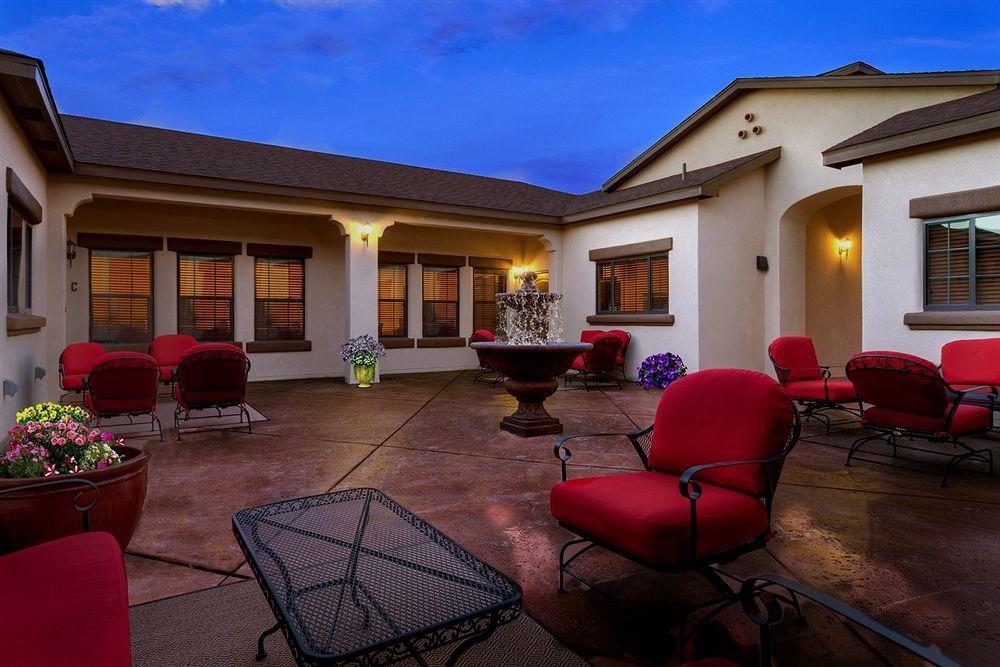 The Courtyard Villas Hobbs Exterior photo